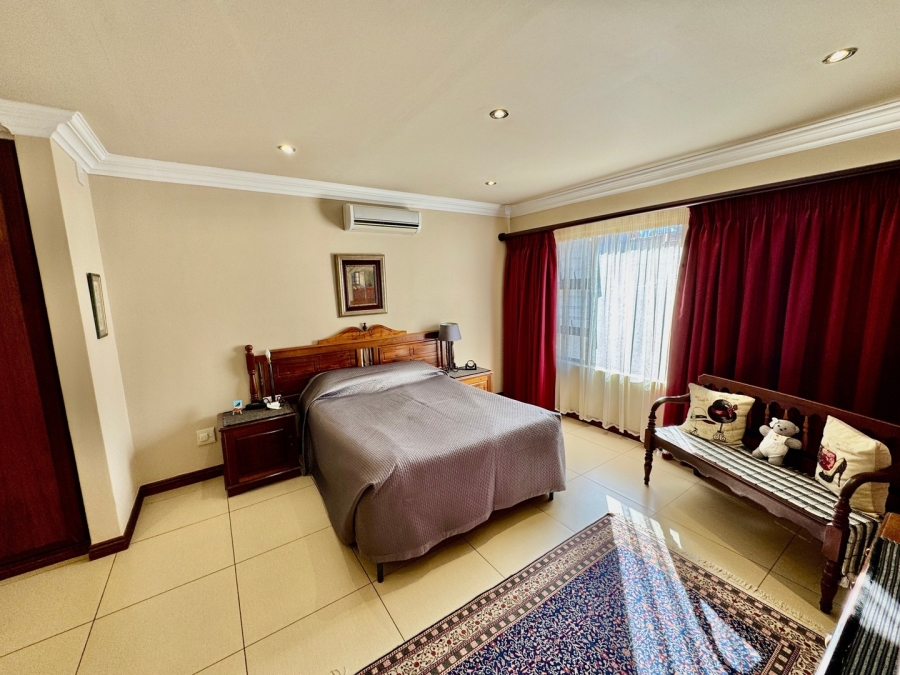 3 Bedroom Property for Sale in Van Der Hoff Park North West